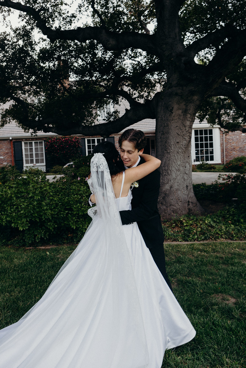 Tirsa and Zach wedding portrait